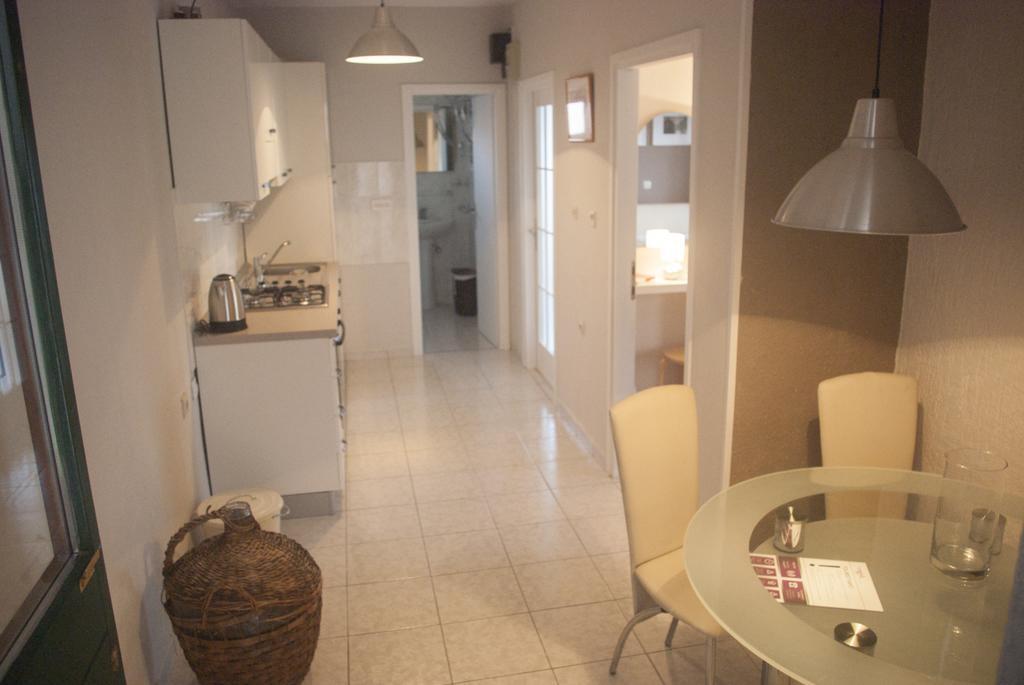 Apartments Vongula Trogir Extérieur photo