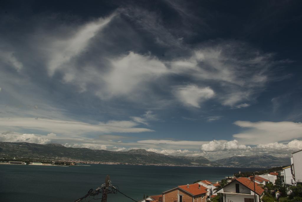 Apartments Vongula Trogir Extérieur photo