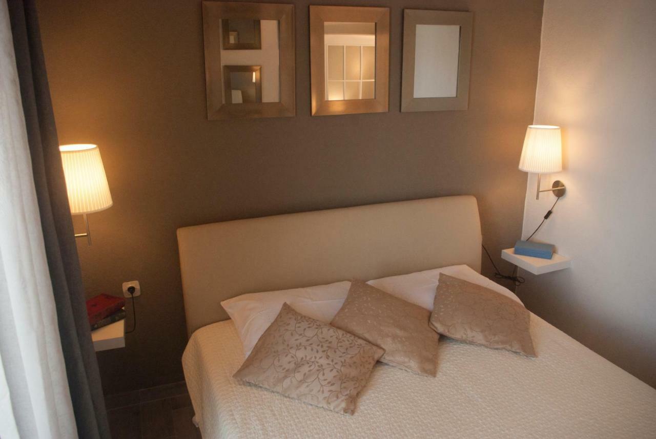 Apartments Vongula Trogir Extérieur photo